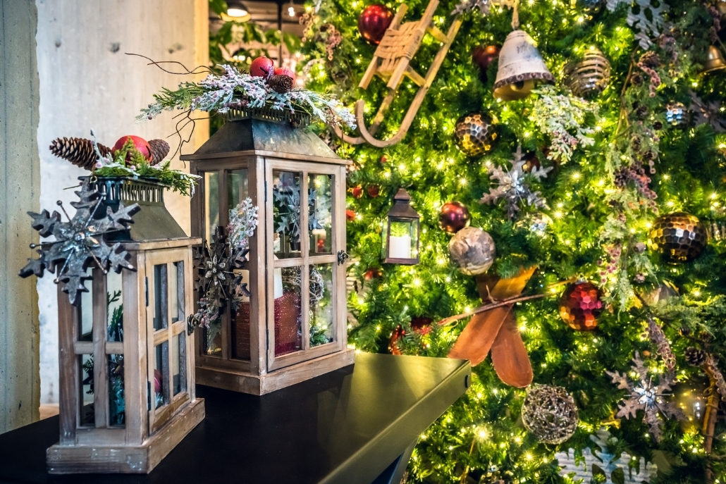 bio_aw_holiday_awards